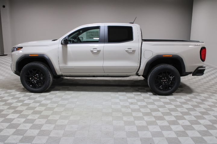 New 2026 GMC Canyon Elevation w/ Convenience Package AWD/4WD image 8