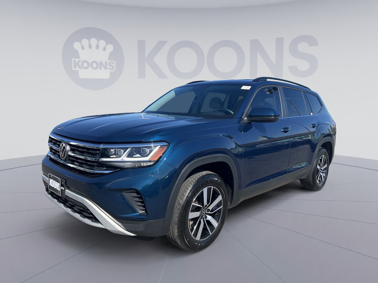 Used 2023 Volkswagen Atlas SE FWD image 1