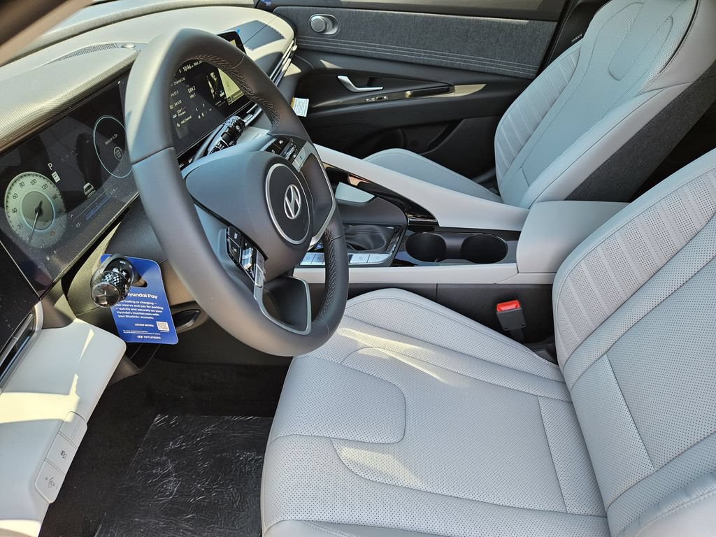 New 2026 Hyundai Elantra Limited FWD image 13