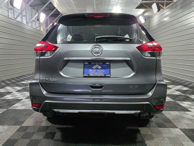Used 2020 Nissan Rogue S image 6