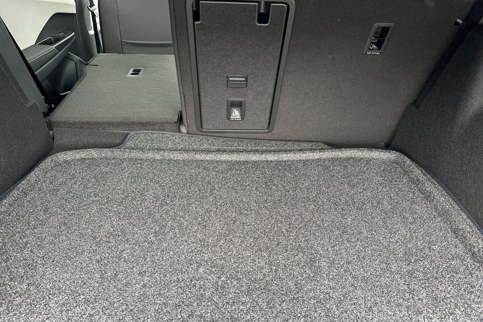 New 2026 Volkswagen Taos SE image 14