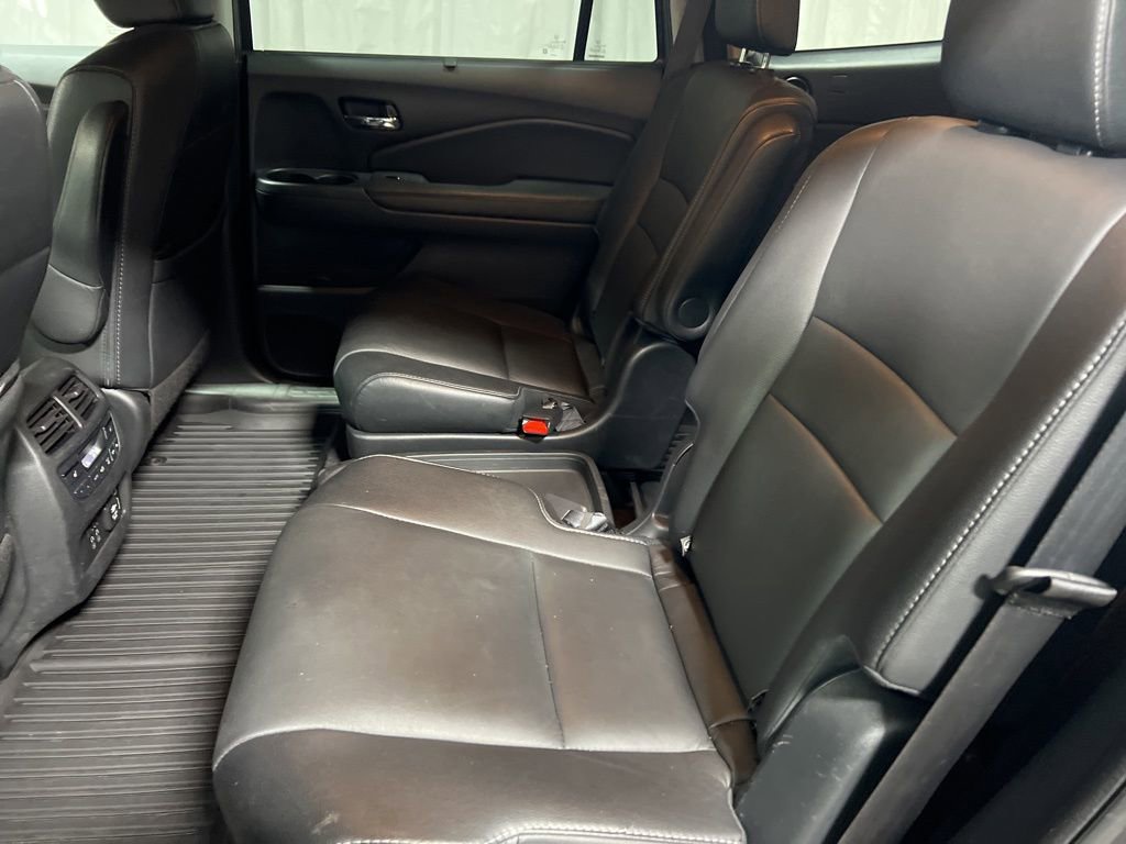 Used 2022 Honda Pilot Touring image 21