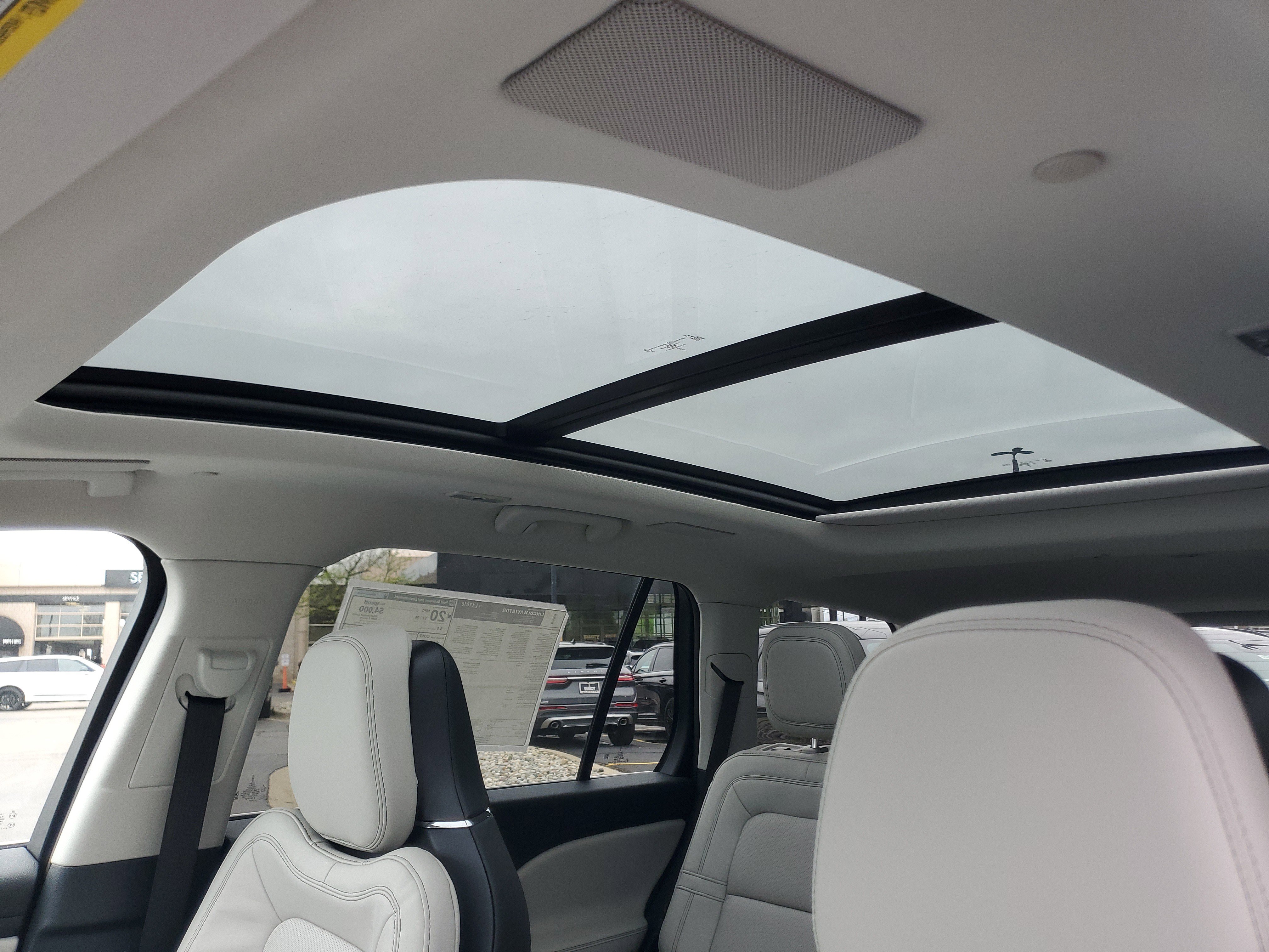 New 2026 Lincoln Aviator Reserve AWD/4WD image 10