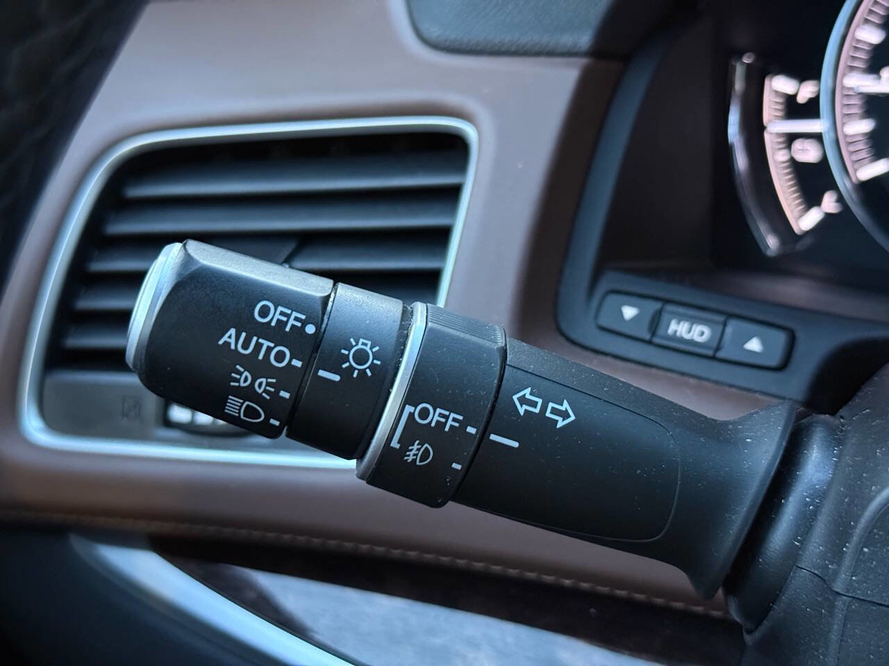 Used 2018 Acura RLX Sport Hybrid w/ Advance Pkg image 68