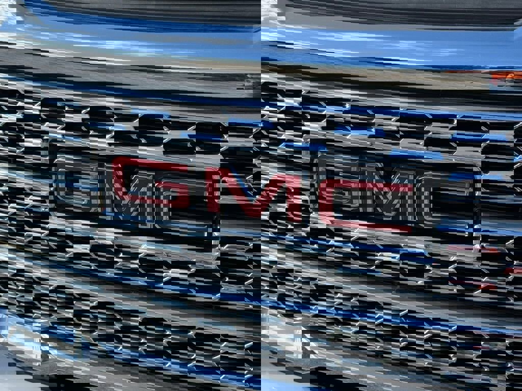 Used 2022 GMC Canyon Denali image 10