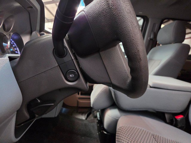 Used 2015 Ford F250 XLT w/ XLT Premium Package AWD/4WD image 40