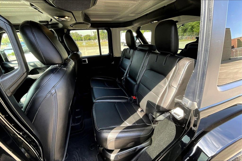 Used 2021 Jeep Wrangler Unlimited Sahara w/ Cold Weather Group image 24