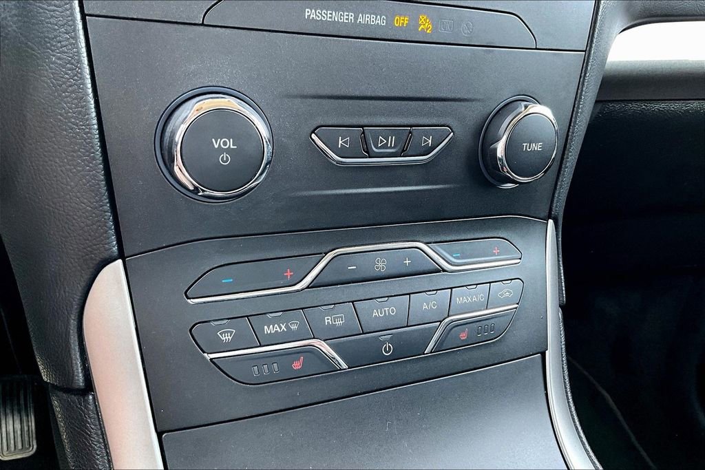 Used 2019 Ford Edge SEL w/ Equipment Group 201A image 31