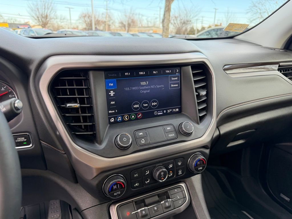Used 2023 GMC Acadia AT4 w/ Technology Package image 14