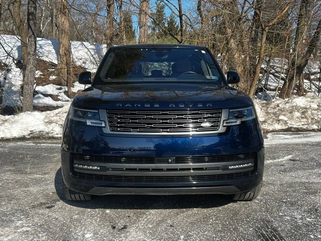 Used 2023 Land Rover Range Rover SE image 8