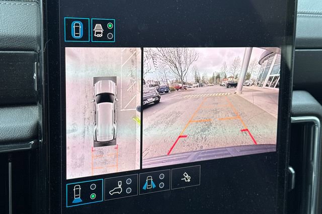 Used 2025 GMC Yukon Denali image 20