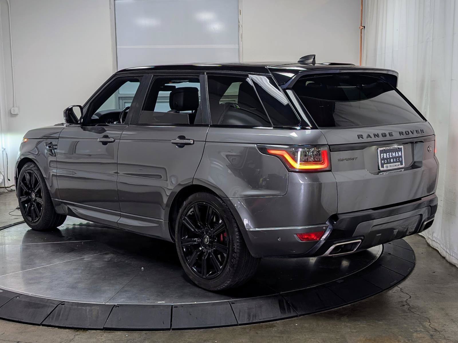 Used 2019 Land Rover Range Rover Sport HSE Dynamic AWD/4WD image 7