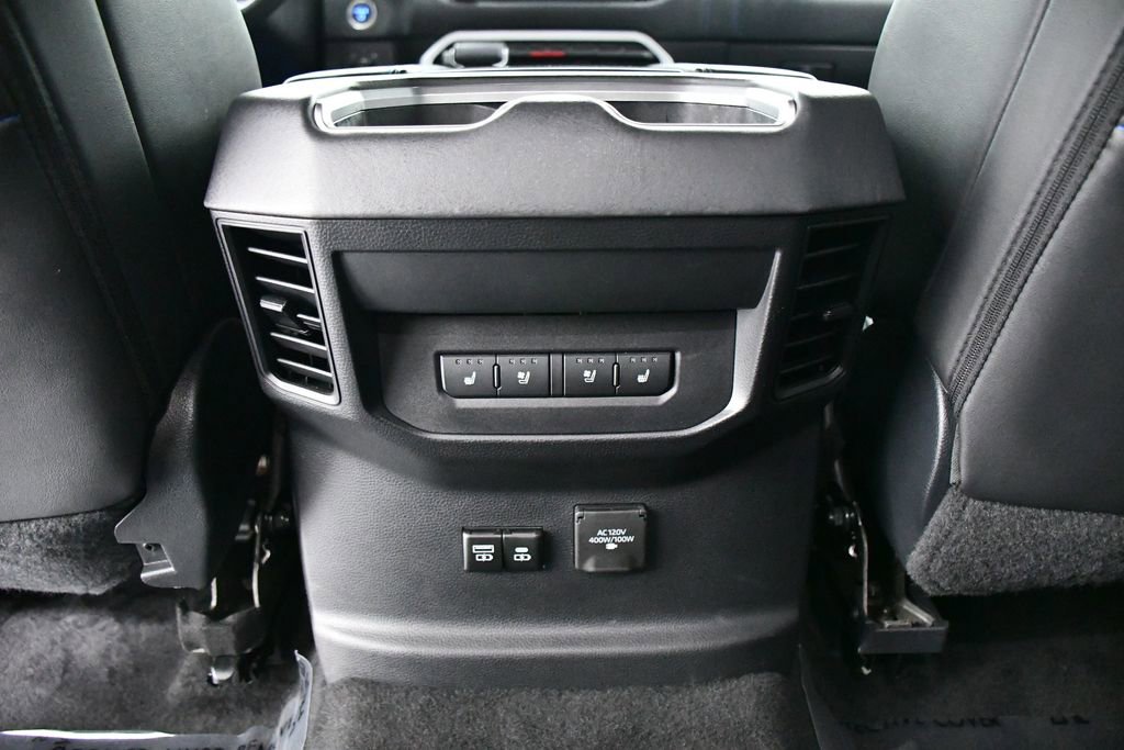Used 2024 Toyota Tundra Platinum AWD/4WD image 20