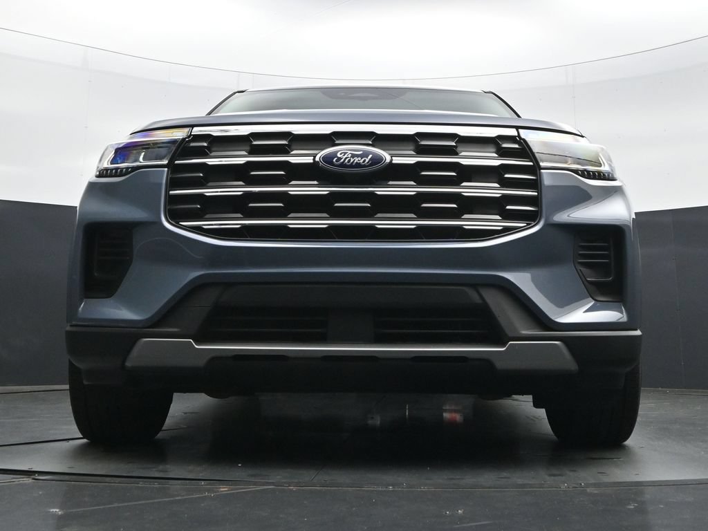 Used 2025 Ford Explorer Active RWD image 36