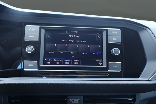 Certified 2024 Volkswagen Jetta S FWD image 23