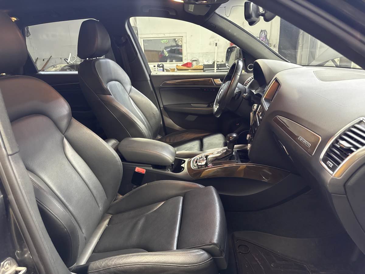 Used 2016 Audi Q5 3.0T Premium Plus w/ Technology Package AWD/4WD image 23