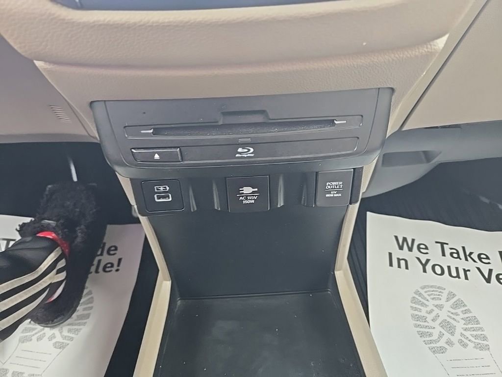 Used 2023 Honda Odyssey Touring image 18