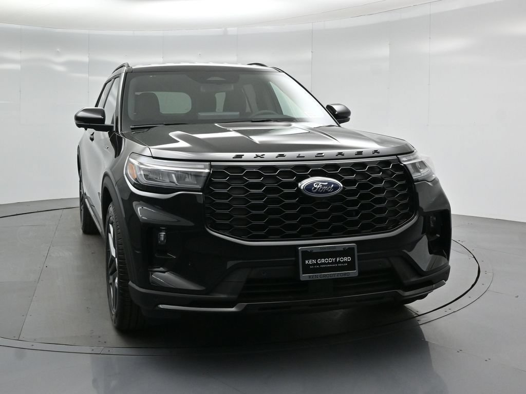 New 2026 Ford Explorer ST-Line w/ ST-Line Street Pack AWD/4WD image 54