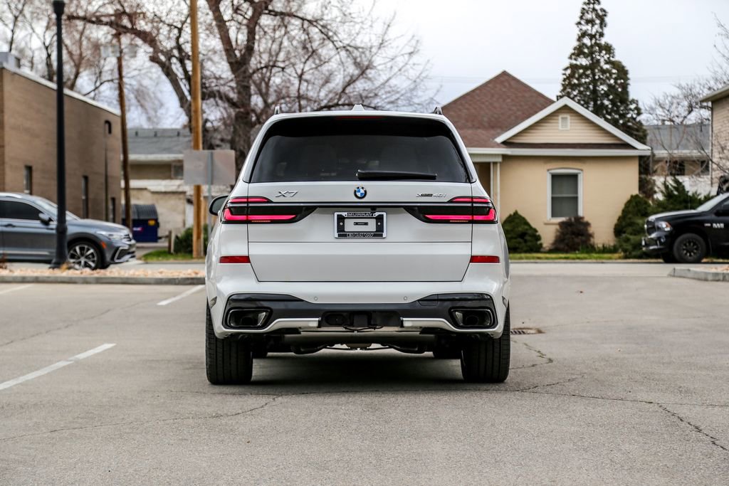 New 2026 BMW X7 xDrive40i w/ M Sport Package image 4