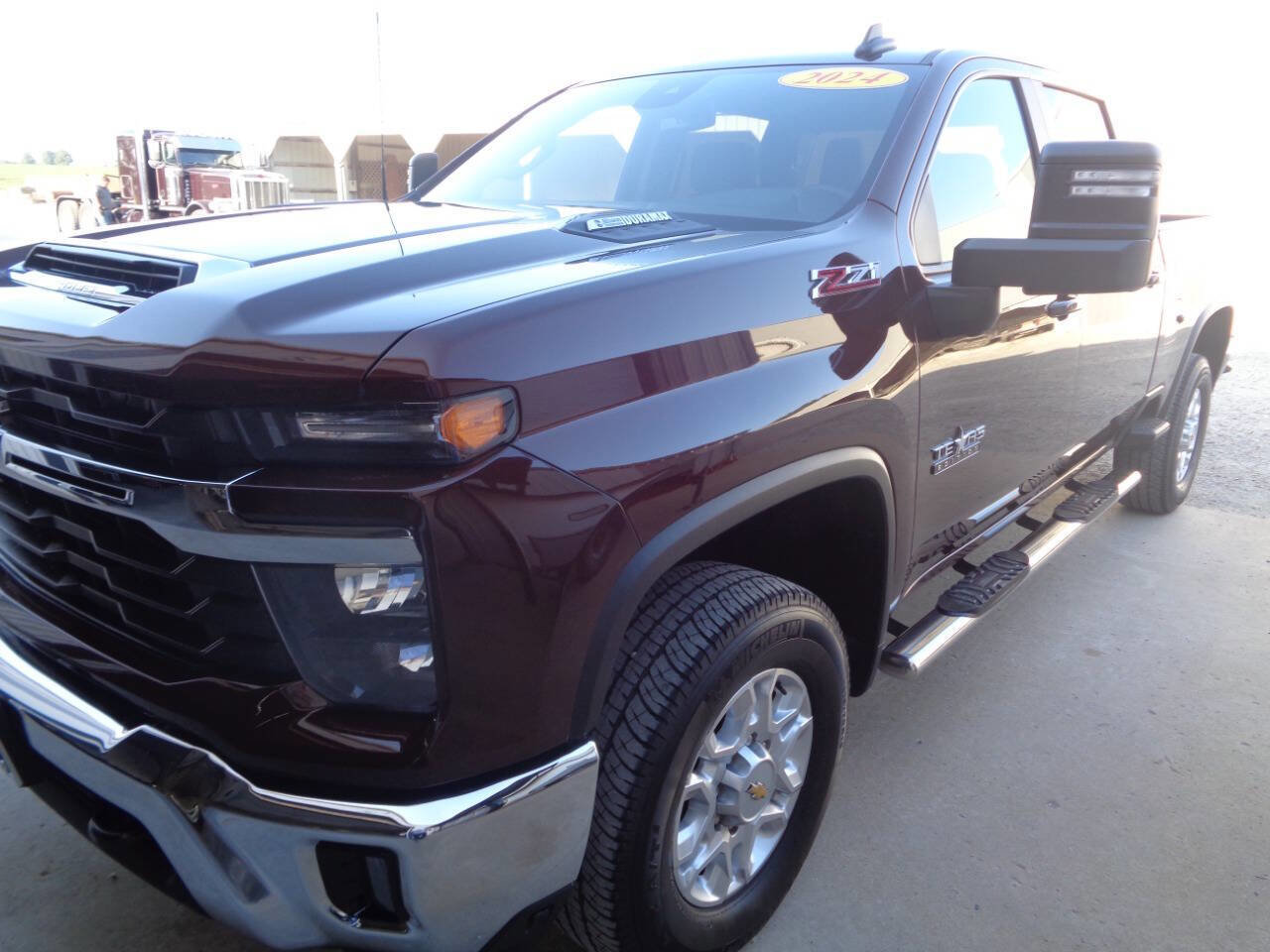 Used 2024 Chevrolet Silverado 2500 LT w/ Texas Edition image 28