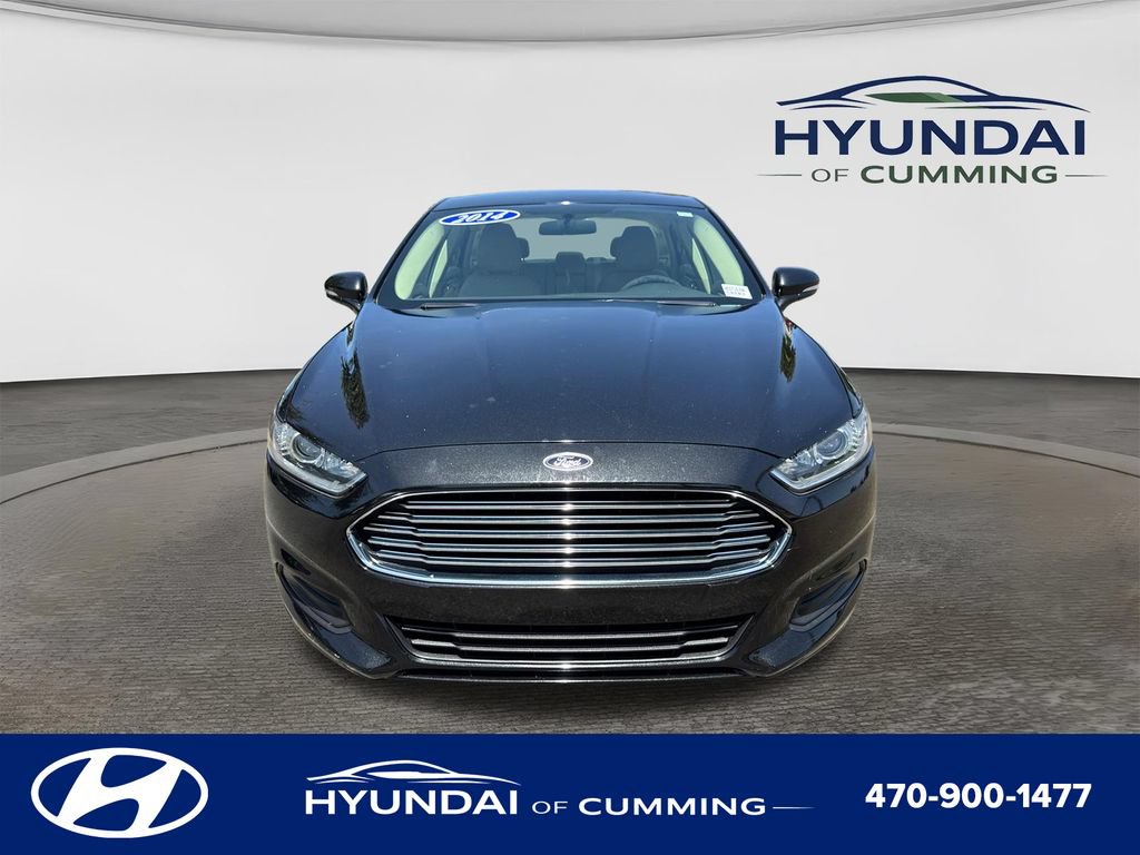 Used 2014 Ford Fusion SE FWD video 2