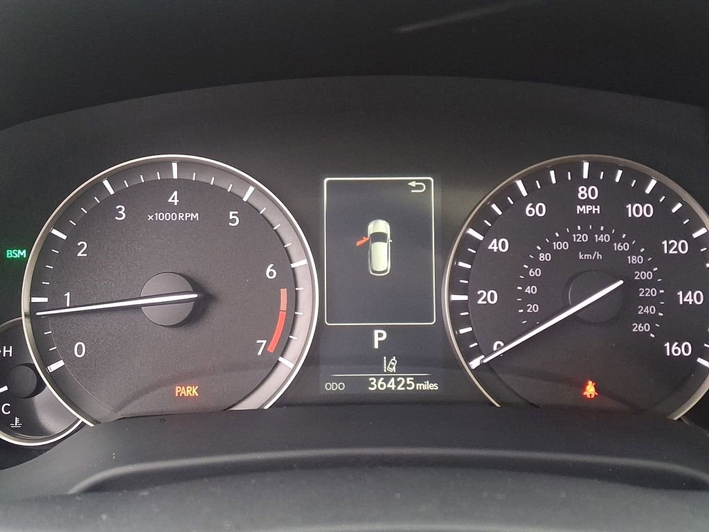 Used 2022 Lexus RX 350L Premium w/ Premium Package image 22