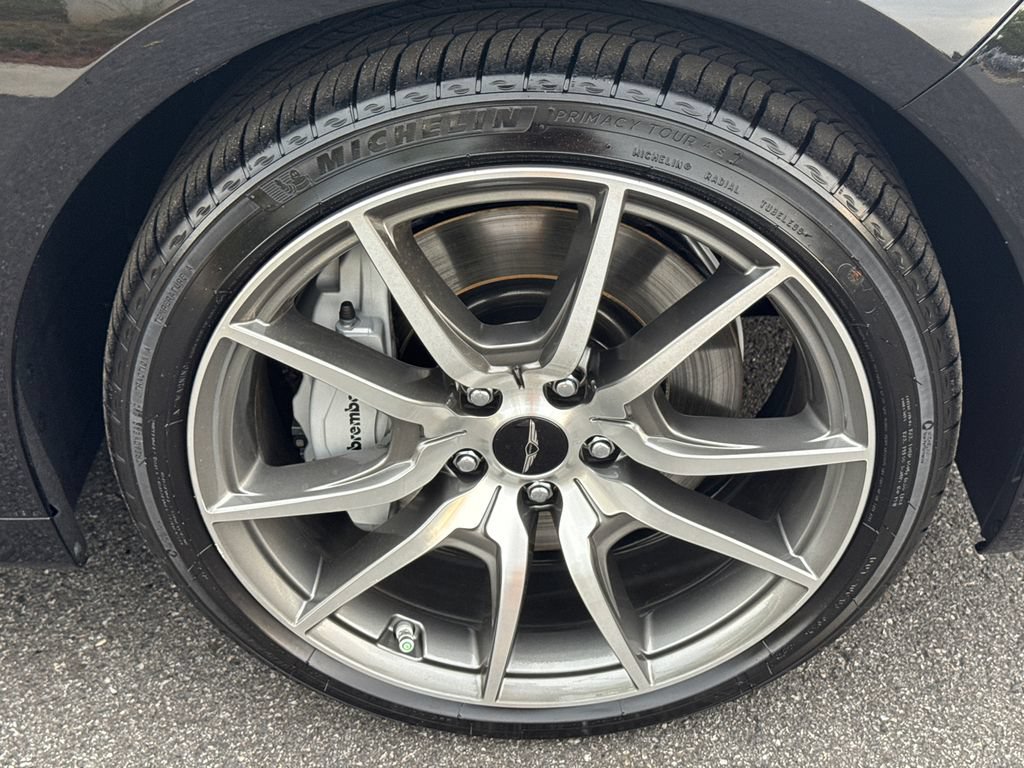 Used 2026 Genesis G70 2.5T Prestige RWD image 15