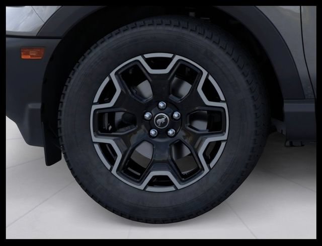 Used 2026 Ford Bronco Sport Outer Banks w/ Outer Banks Tech Package+ AWD/4WD image 14