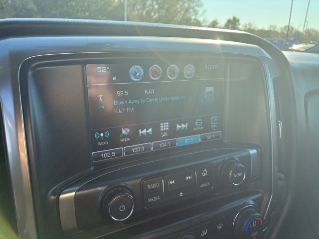 Used 2017 Chevrolet Silverado 1500 LT w/ All Star Edition AWD/4WD image 25