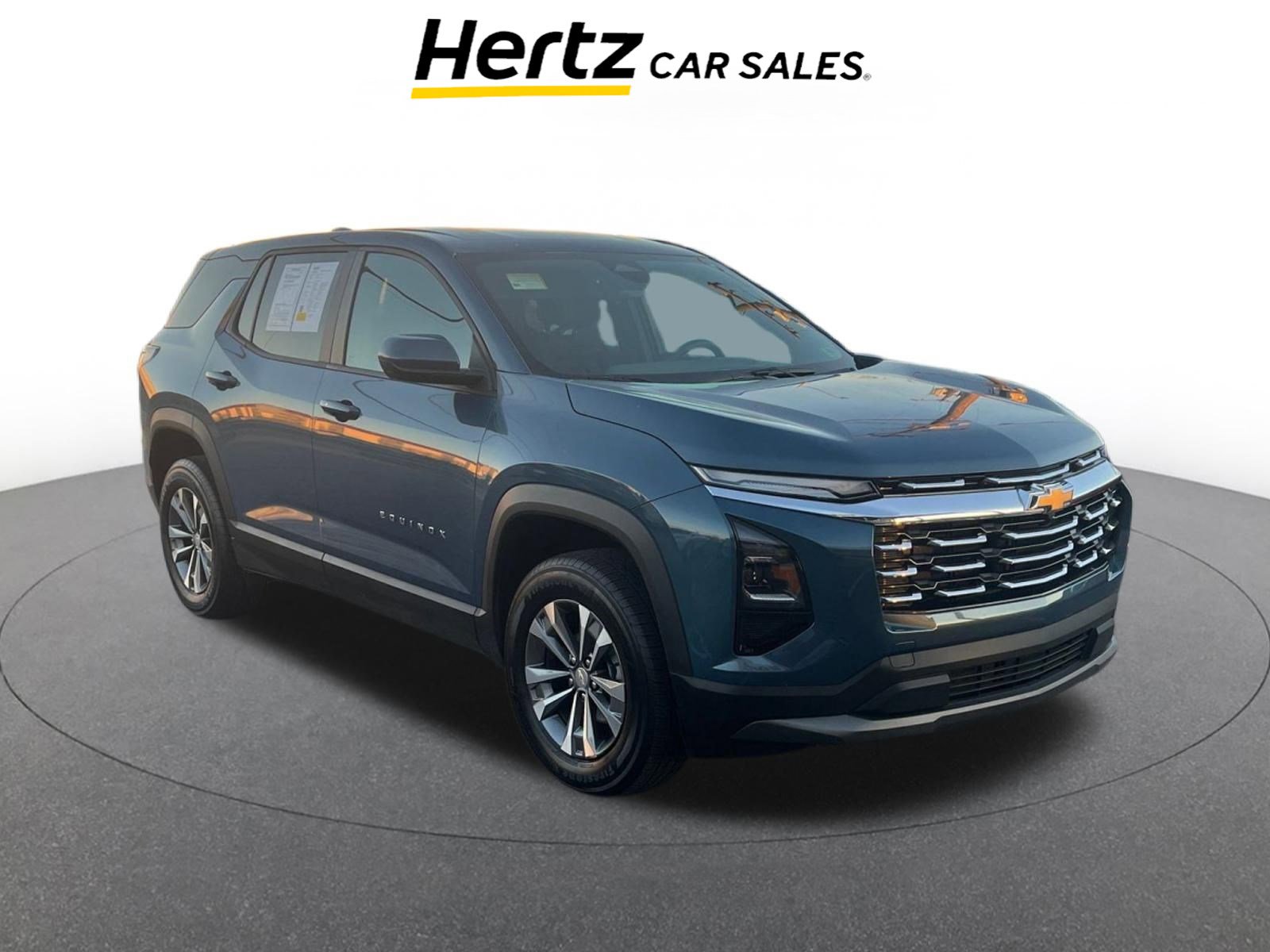 Used 2025 Chevrolet Equinox LT image 1