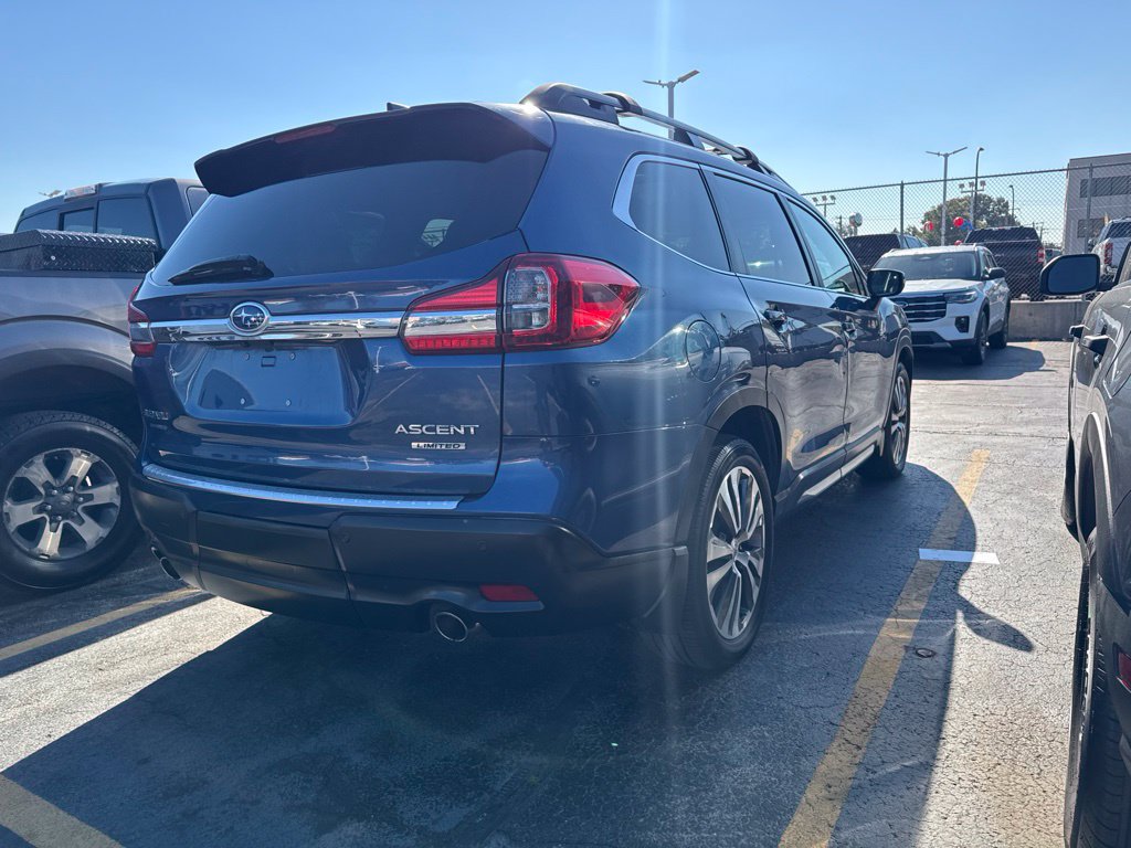 Used 2020 Subaru Ascent Limited w/ Technology Package AWD/4WD image 4