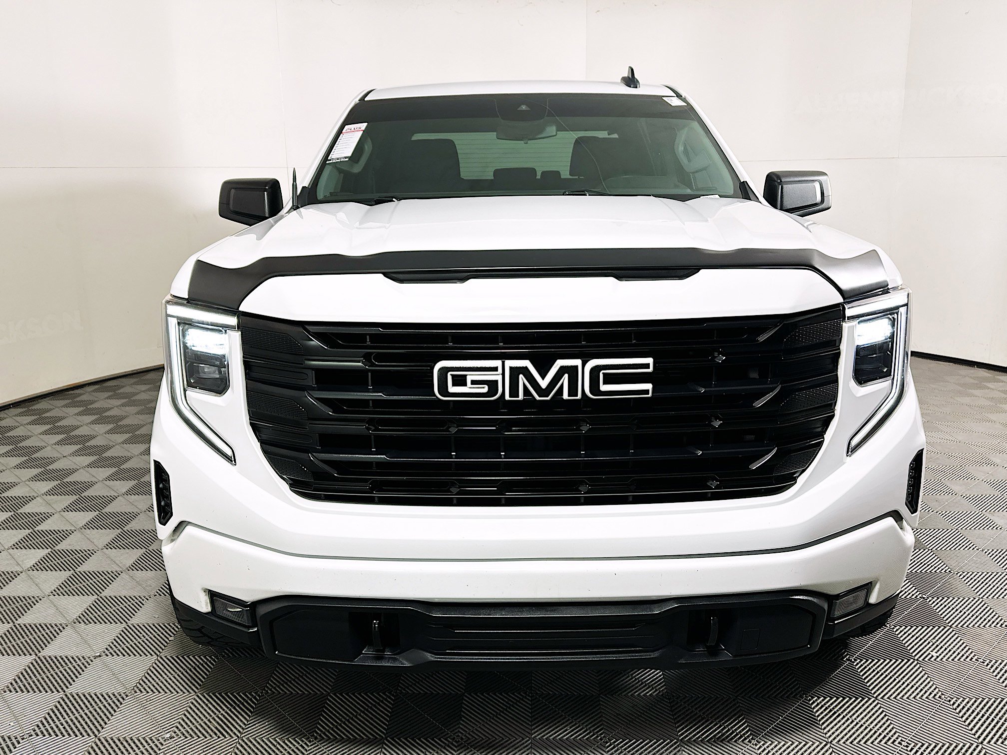 Used 2022 GMC Sierra 1500 Elevation image 8