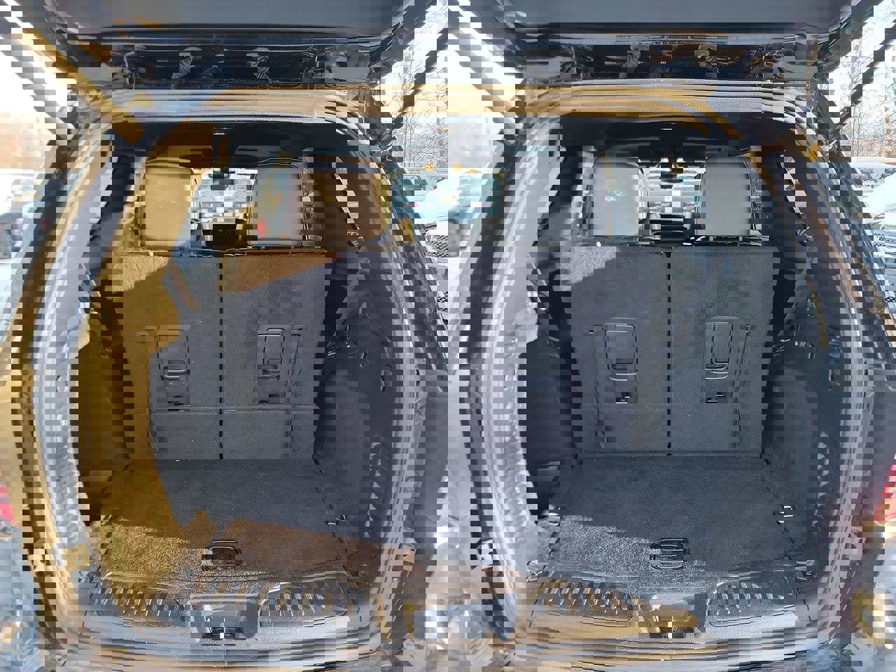 Used 2024 Dodge Durango GT image 24