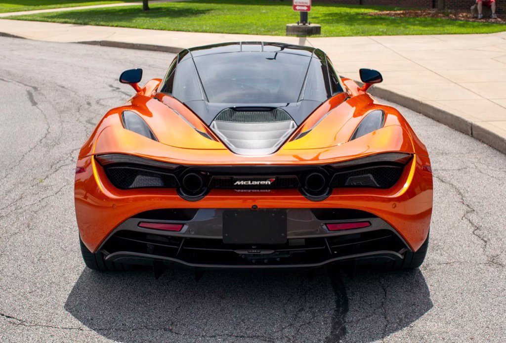 Used 2018 McLaren 720S Performance RWD image 7