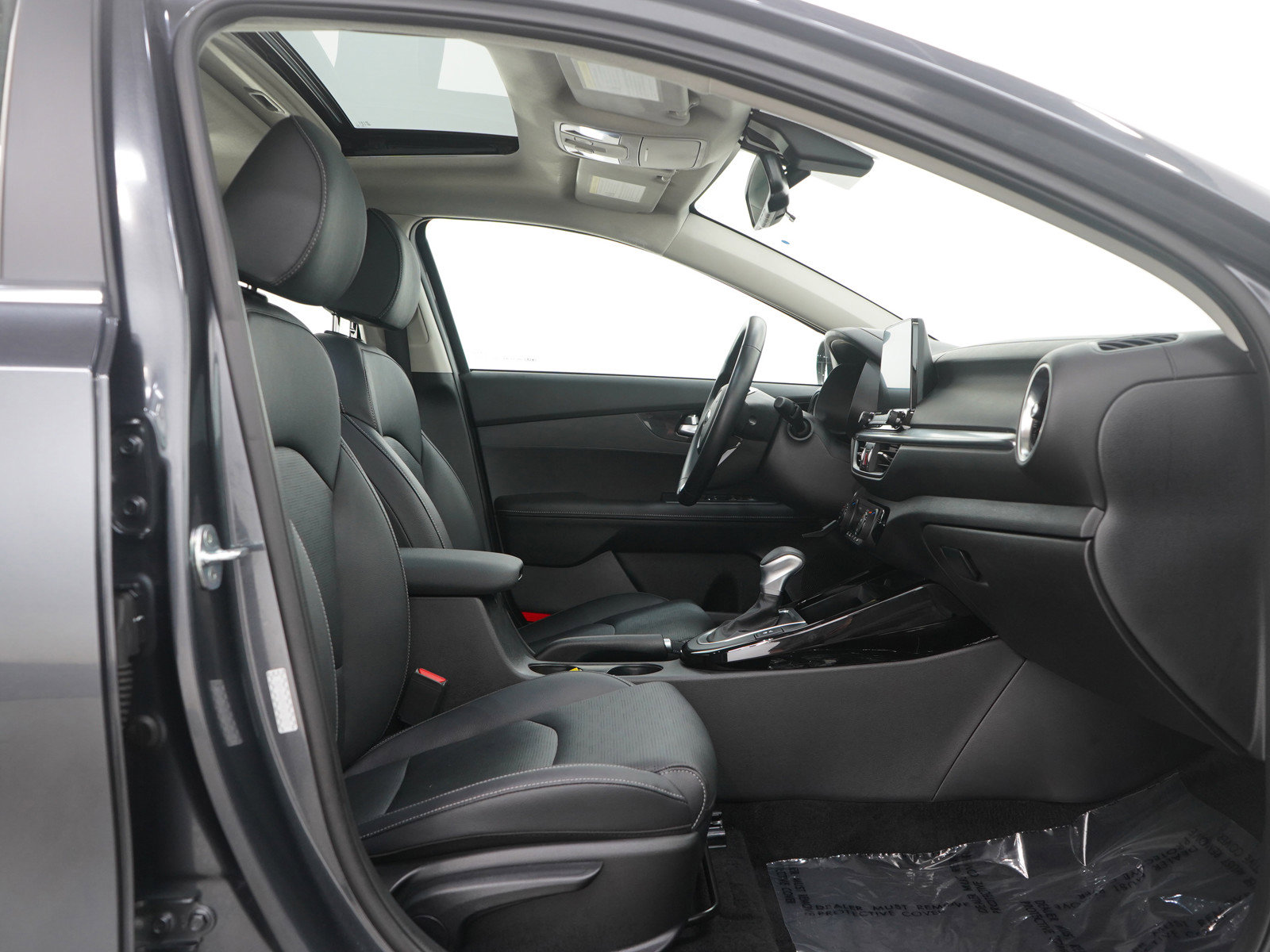 Used 2021 Kia Forte EX image 11