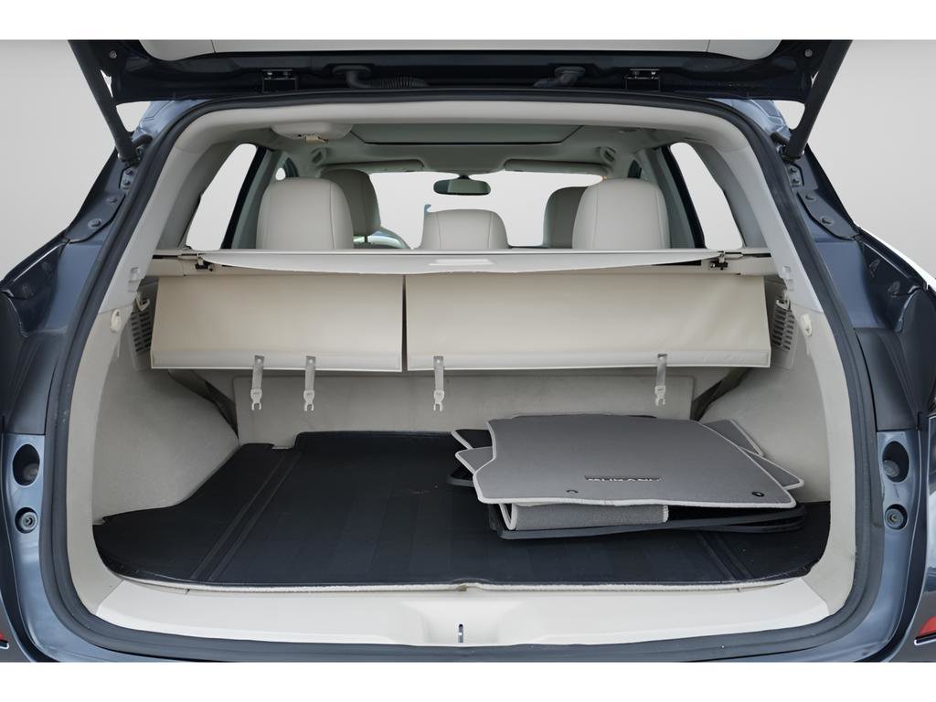 Used 2015 Nissan Murano Platinum w/ Platinum Technology Package FWD image 12