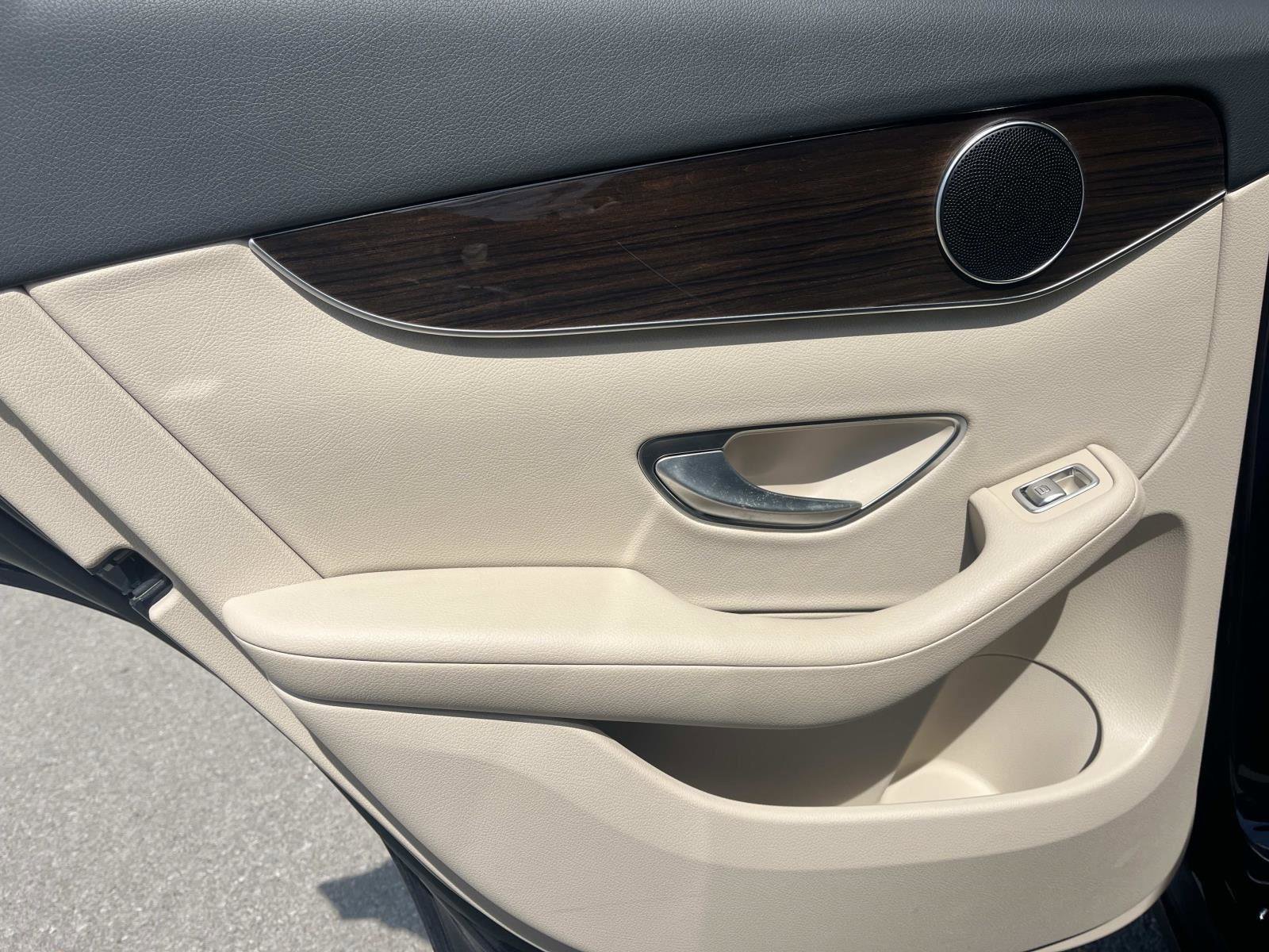 Certified 2022 Mercedes-Benz GLC 300 image 15