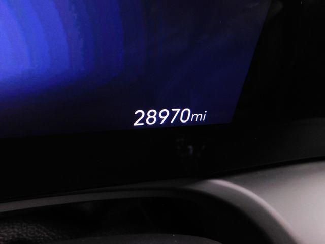 Used 2024 Buick Encore GX Sport Touring image 34