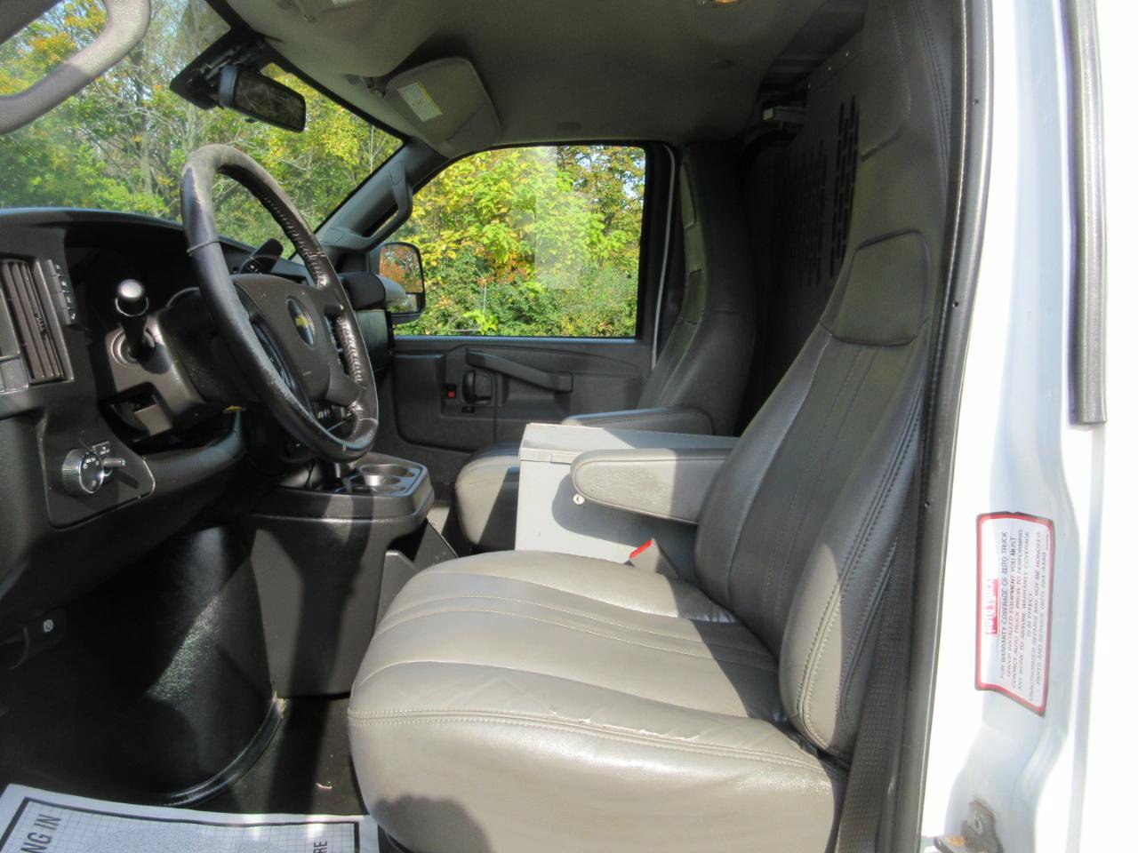 Used 2020 Chevrolet Express 2500 w/ Communications Package RWD image 29