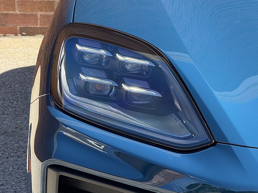 New 2026 Porsche Cayenne Coupe image 12