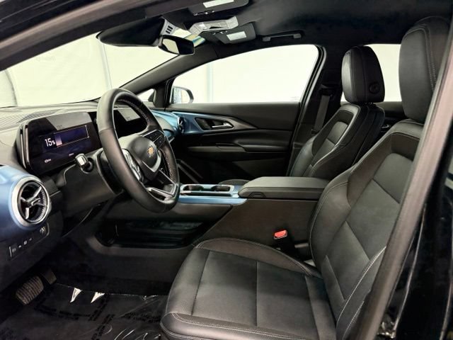 Used 2024 Chevrolet Equinox EV LT AWD/4WD image 12