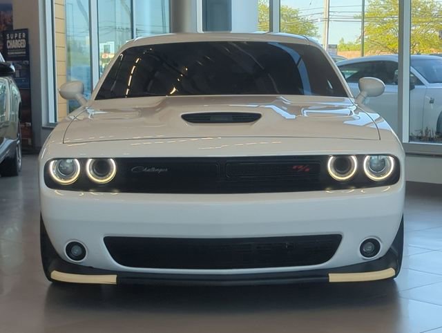 Used 2022 Dodge Challenger R/T Scat Pack w/ Dynamics Package RWD image 7