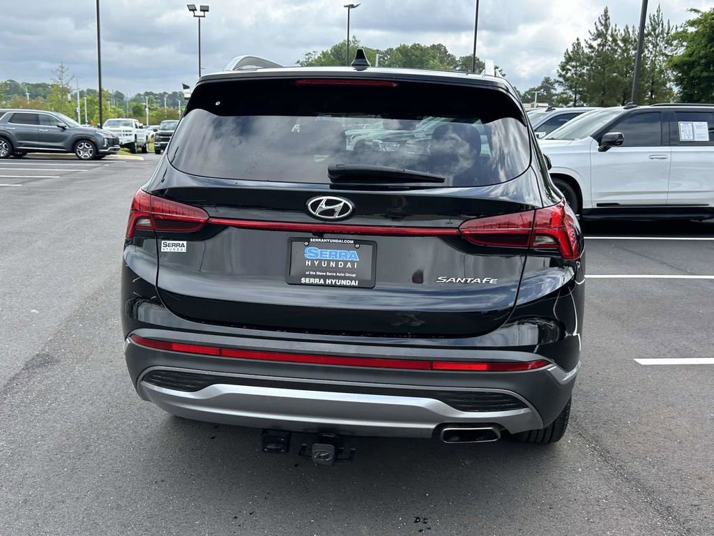Used 2022 Hyundai Santa Fe SEL w/ Convenience + Premium Package FWD image 4