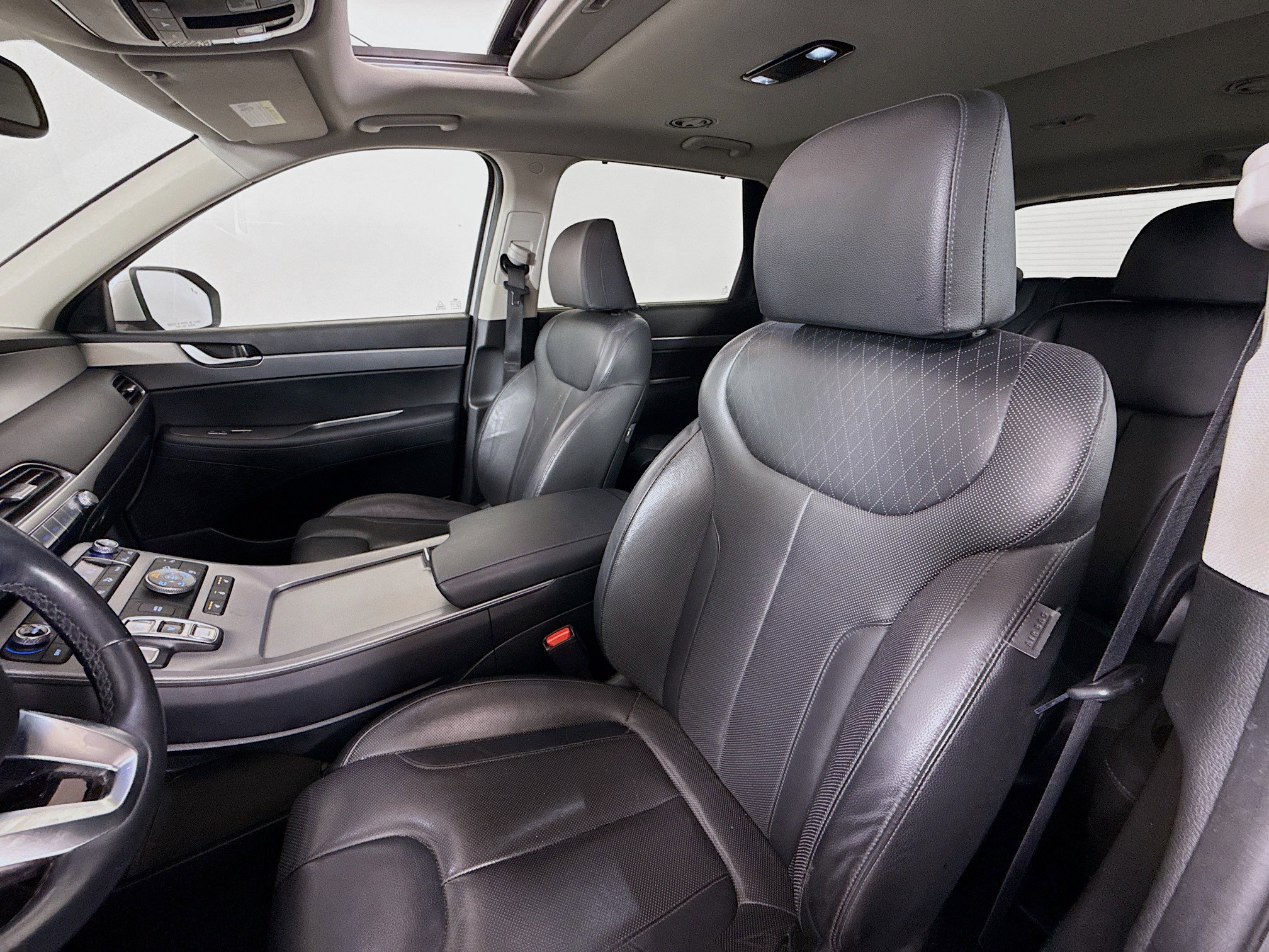 Used 2021 Hyundai Palisade SEL w/ Premium Package image 11