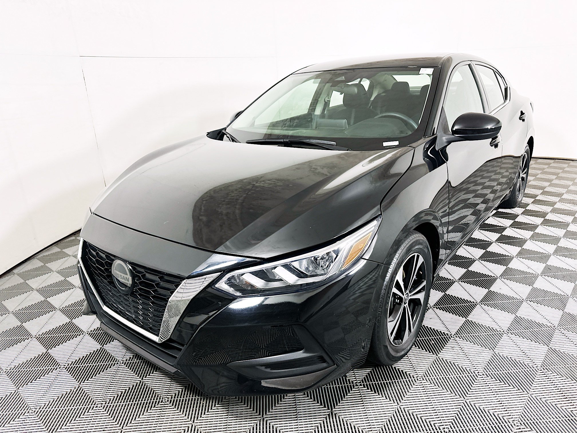 Used 2023 Nissan Sentra SV FWD image 7