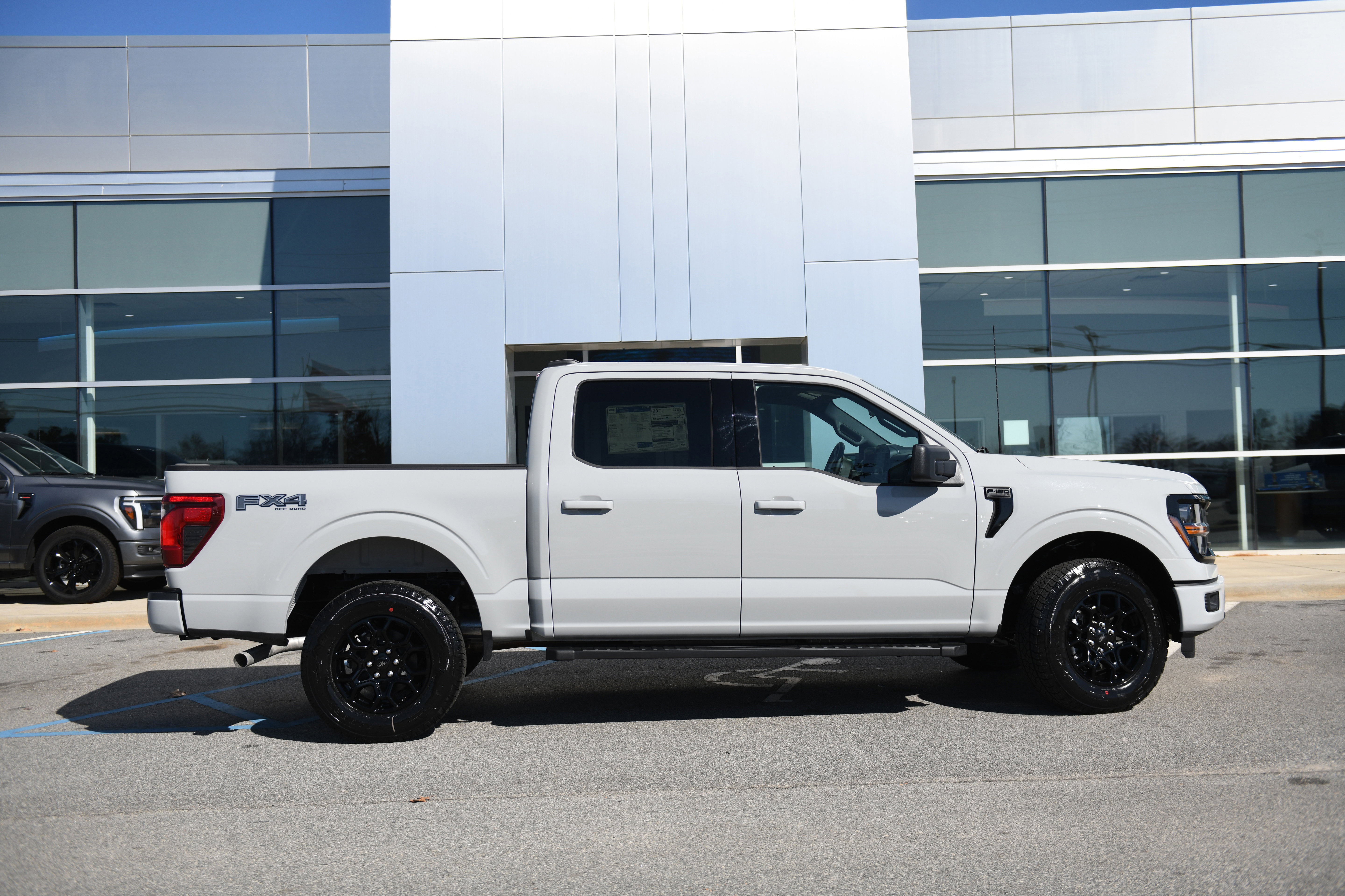 New 2026 Ford F150 XLT w/ FX4 Off-Road Package image 1