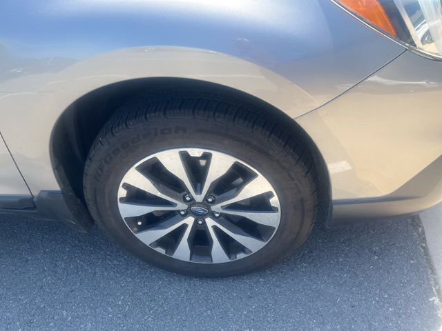 Used 2016 Subaru Outback 2.5i Limited image 8