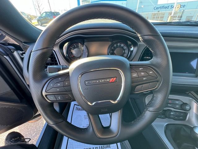 Used 2023 Dodge Challenger R/T w/ Blacktop Package image 26