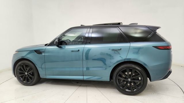 Used 2024 Land Rover Range Rover Sport Dynamic SE image 4