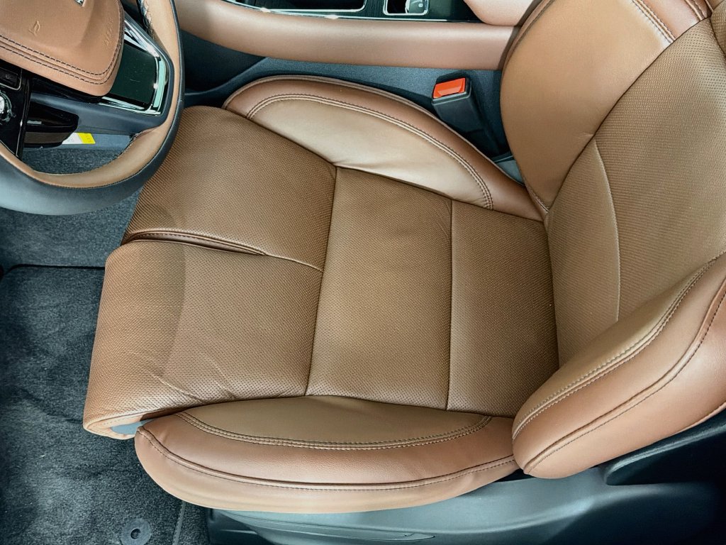 New 2026 Lincoln Aviator Reserve AWD/4WD image 19